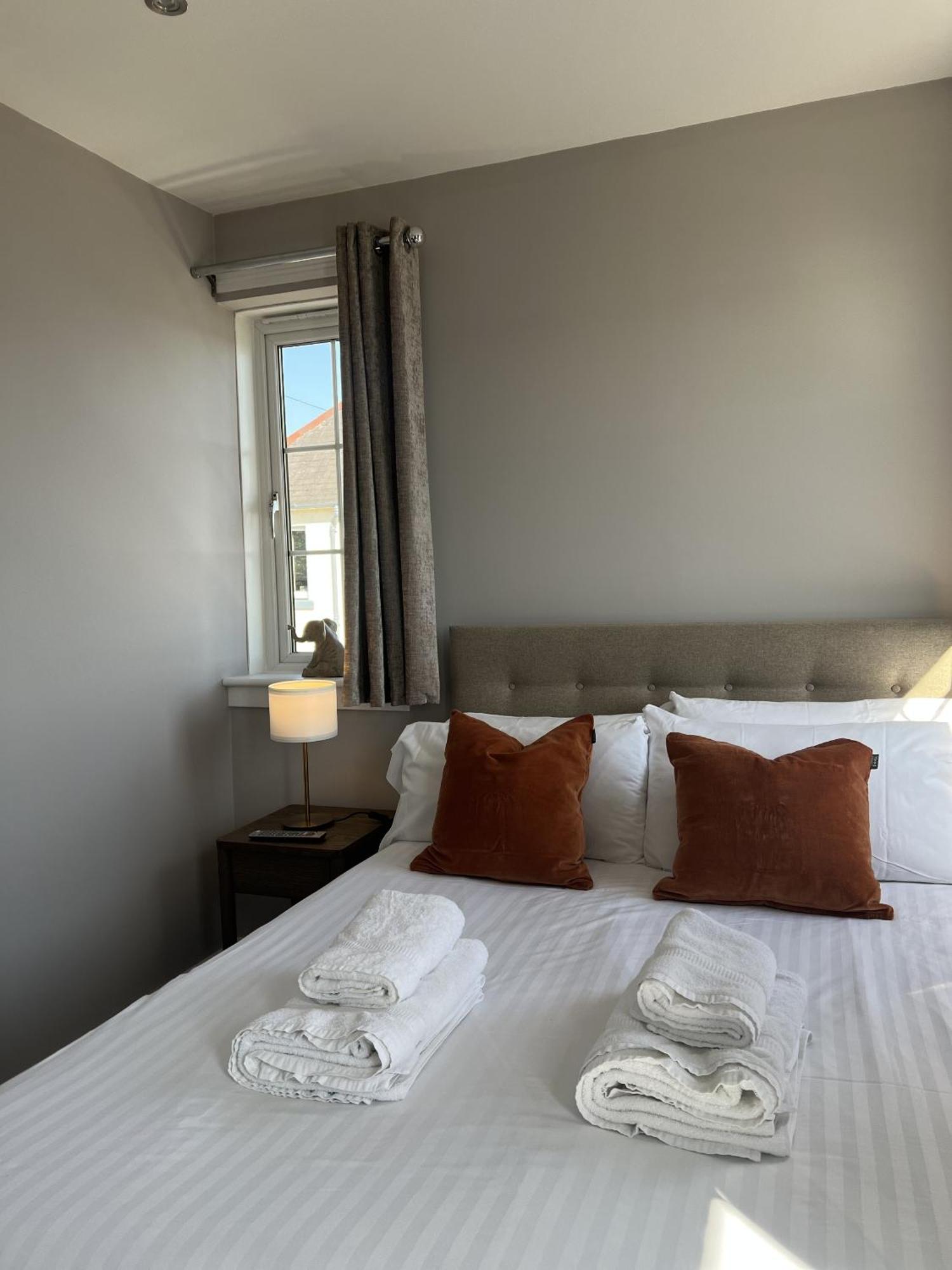 Tuckers Inn Invergordon Eksteriør bilde